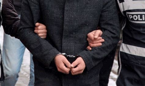 Antalya'da yetkisiz saç ekimi yaptığı iddiasıyla 2 kişi gözaltına alındı